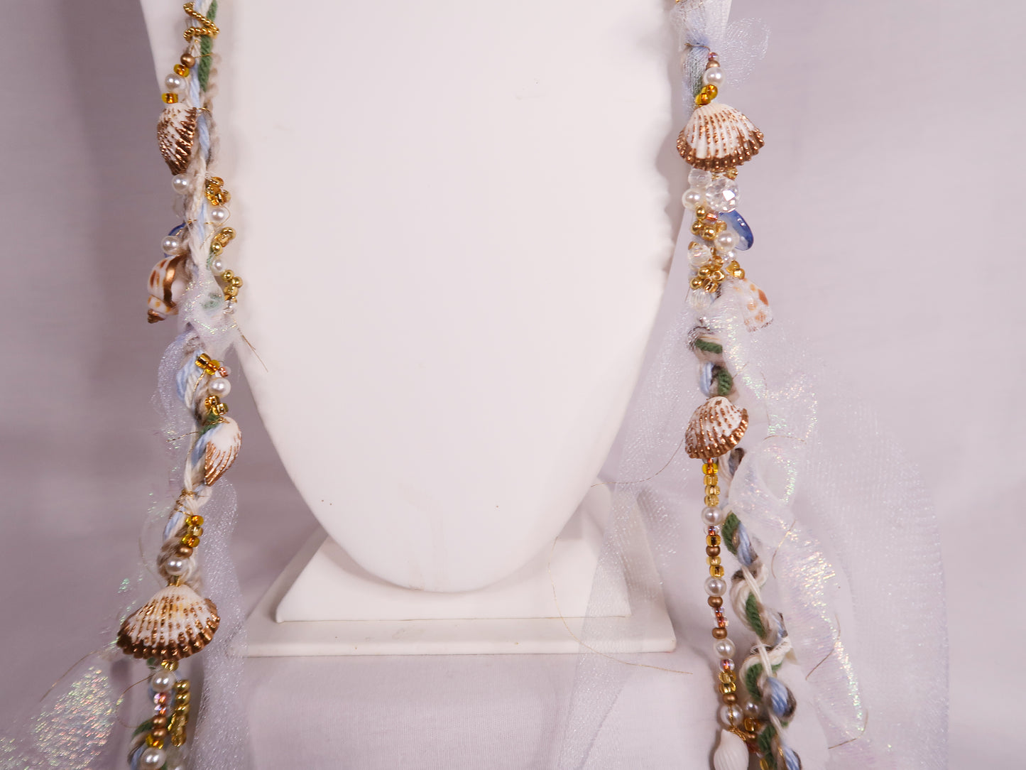 Sea Foam Trinket Scarf (Gold)