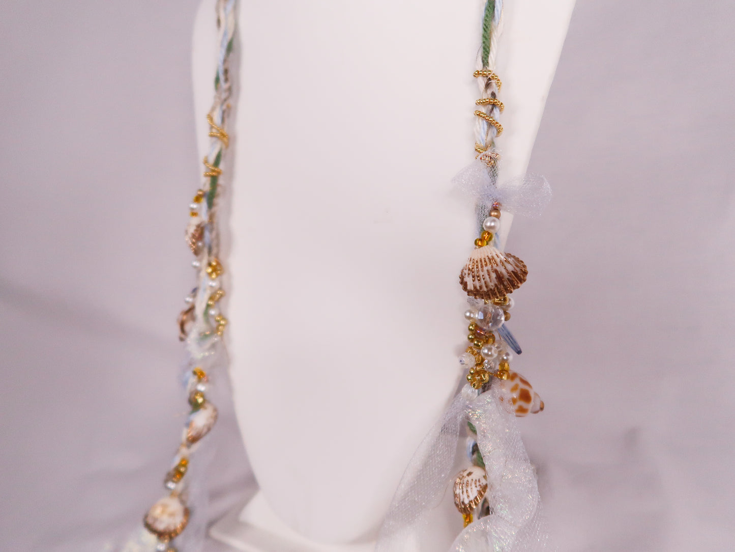 Sea Foam Trinket Scarf (Gold)