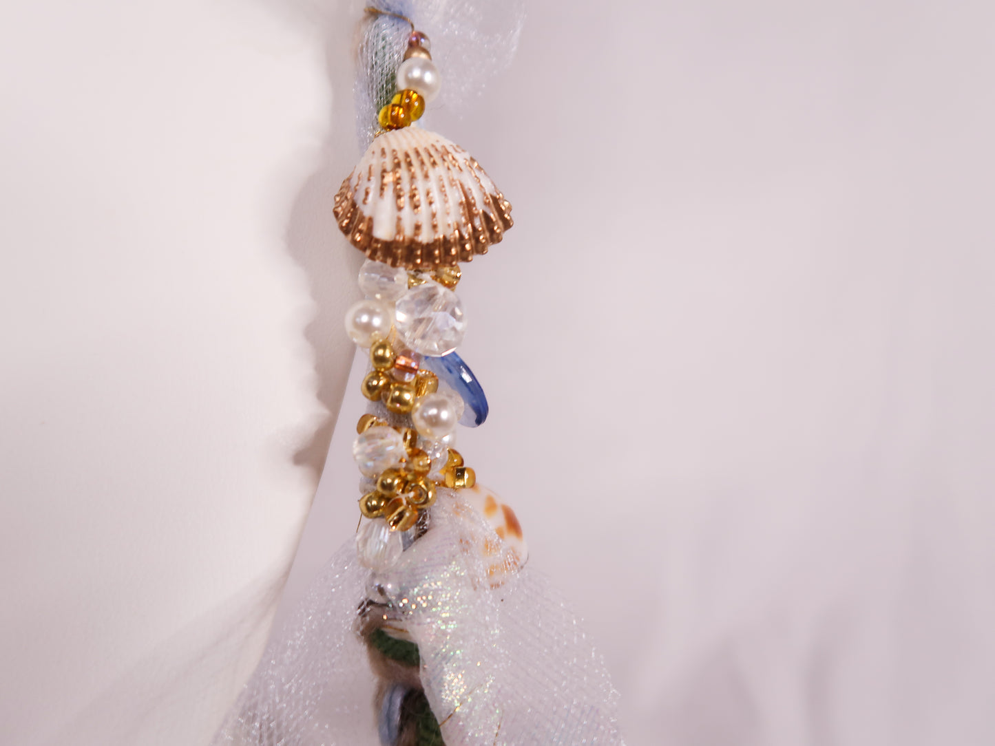 Sea Foam Trinket Scarf (Gold)