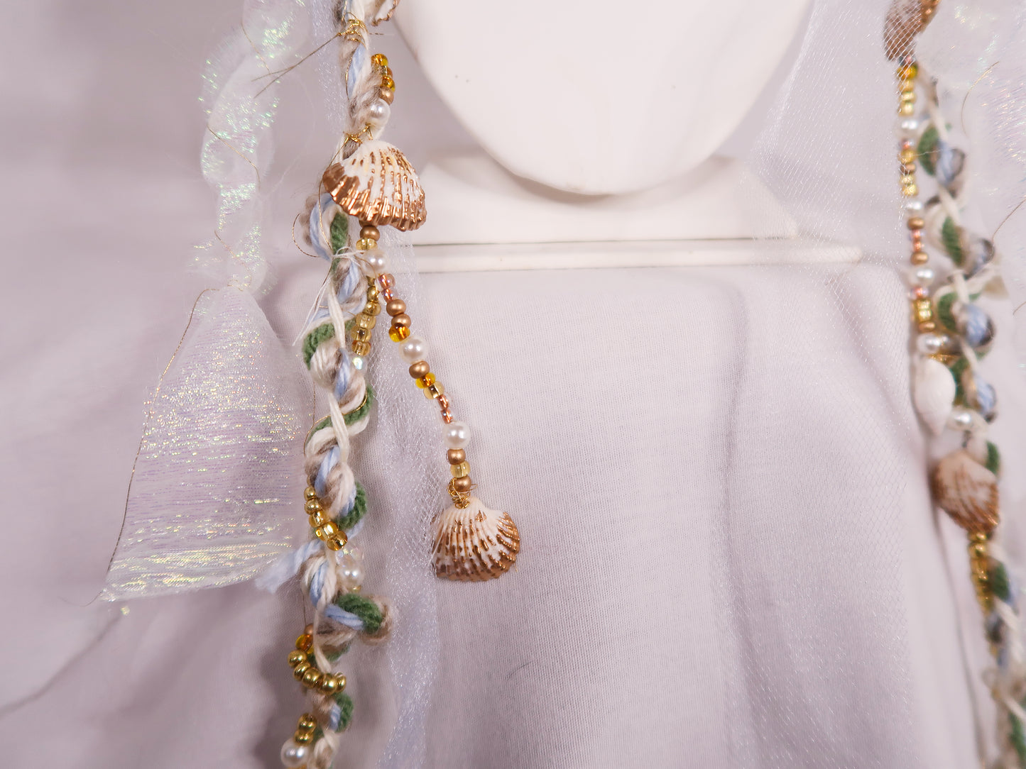 Sea Foam Trinket Scarf (Gold)